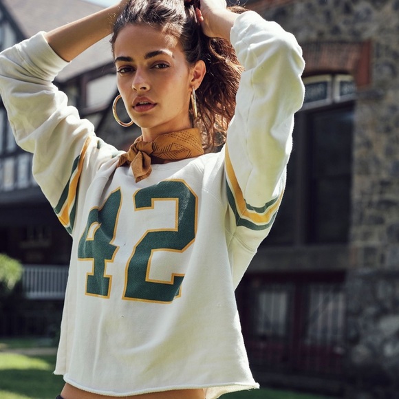 retrobrand Tops - Retrobrand | Retro Sport Sweatshirt | Medium